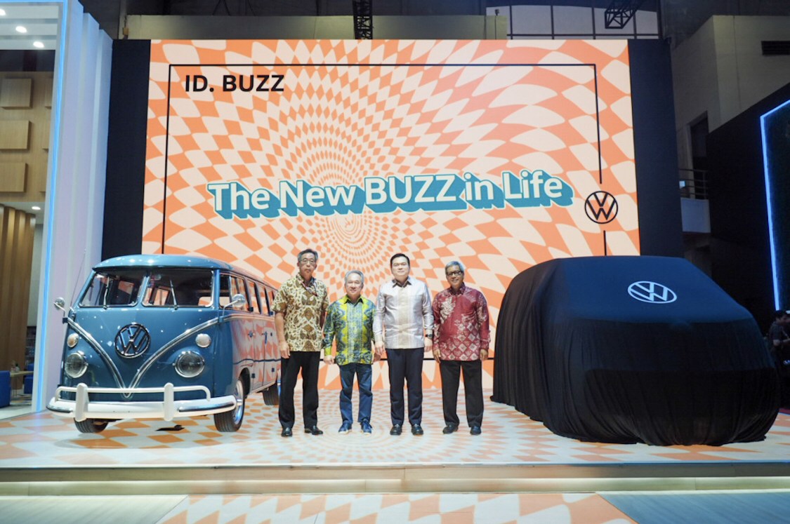 Volkswagen Indonesia Bberi kejutan di IIMS 2025 melalui Kampanye New Buzz In Life di IIMS 2025 - apakabar.co.id