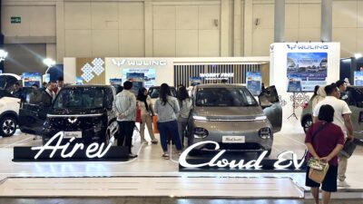 Wuling membawa New Air ev dan New Cloud EV termasuk Ragam Promo Menarik di BCA Expoversary 2025 - apakabar.co.id