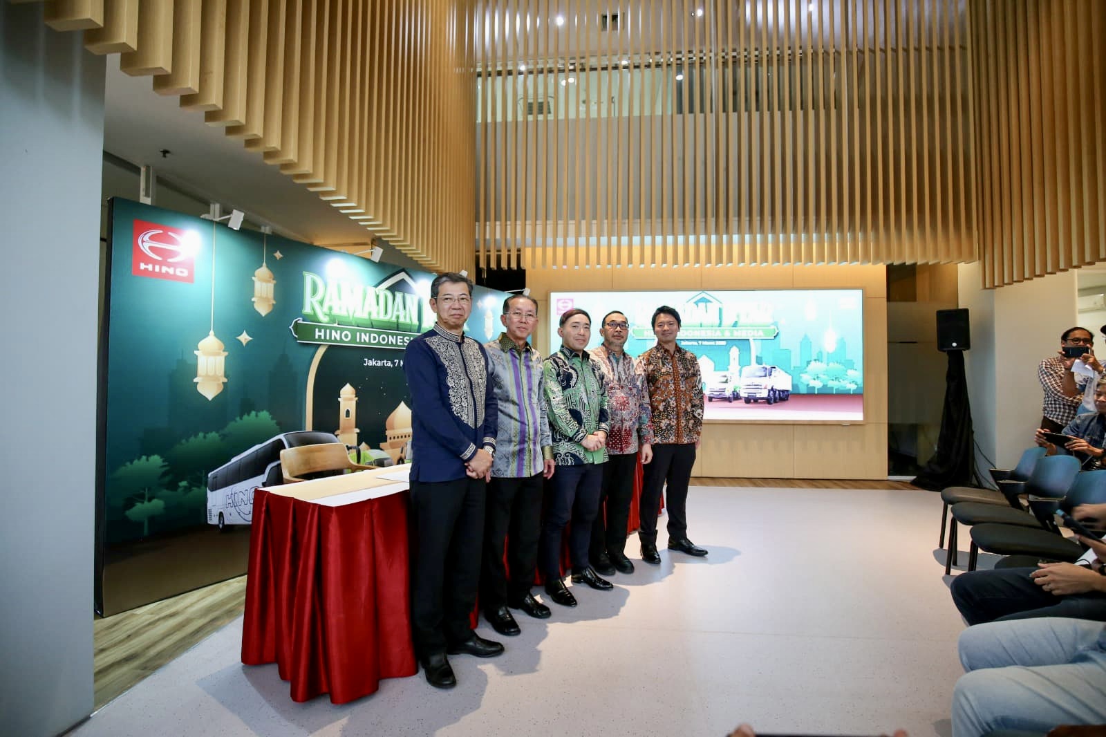 Acara Buka Puasa Hino bersama media membahas Posko Lebaran 2025 di kantor HMSI di MT Haryono - apakabar.co.id