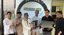 CSR Hino menyerahkan bantuan 20 unit PC - apakabar.co.id