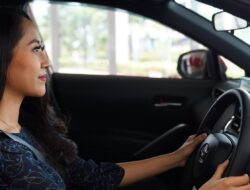 Buka Puasa Masih Nyetir Mobil, Perhatikan Tips Supaya Aman dan Nyaman