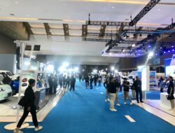 Berbagai Jenama Otomotif Mejeng di PEVS 2025, Ada Wuling hingga Brand Roda Tiga EV