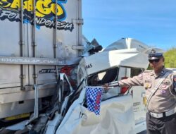 Sopir Diduga Mengantuk, Kecelakaan Maut di Tol Cisumdawu Tewaskan Tiga Orang
