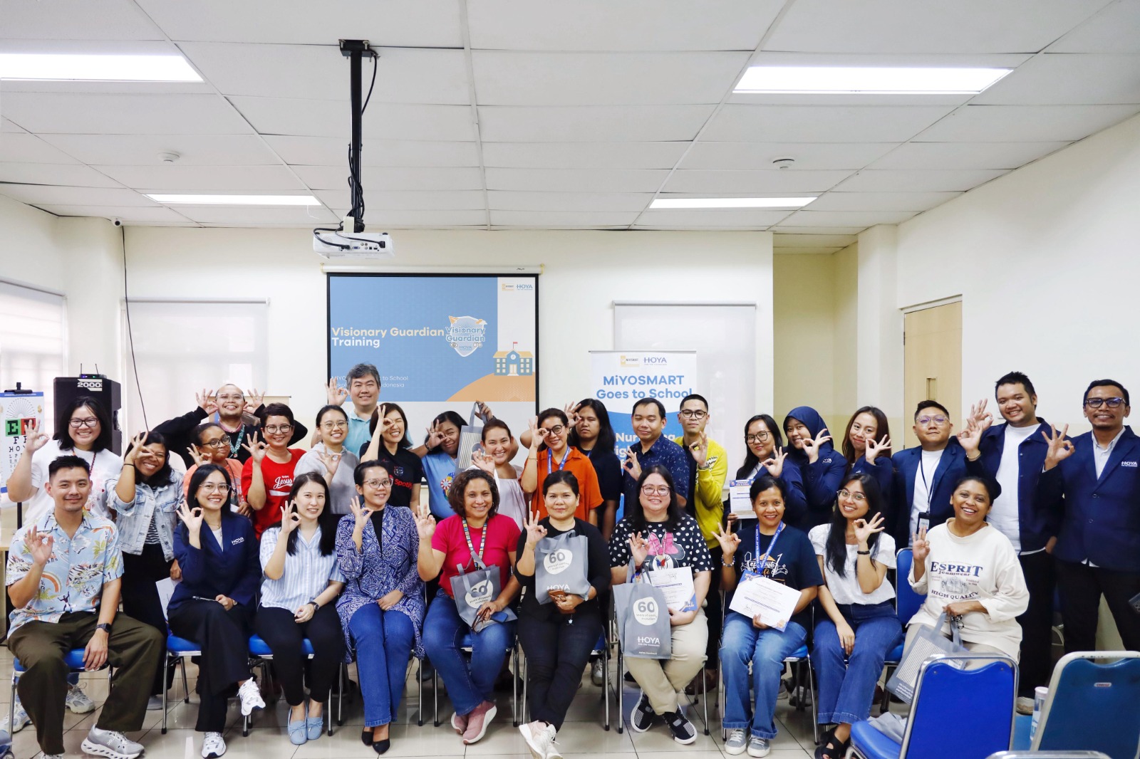 HOYA Kenalkan Konsep Vision Friendly School untuk Deteksi Miopia Sejak Dini di Sekolah - apakabar.co.id