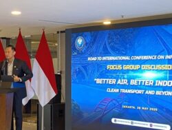 Kurangi Polusi Udara, Menko AHY Dorong Pengembangan Truk Listrik