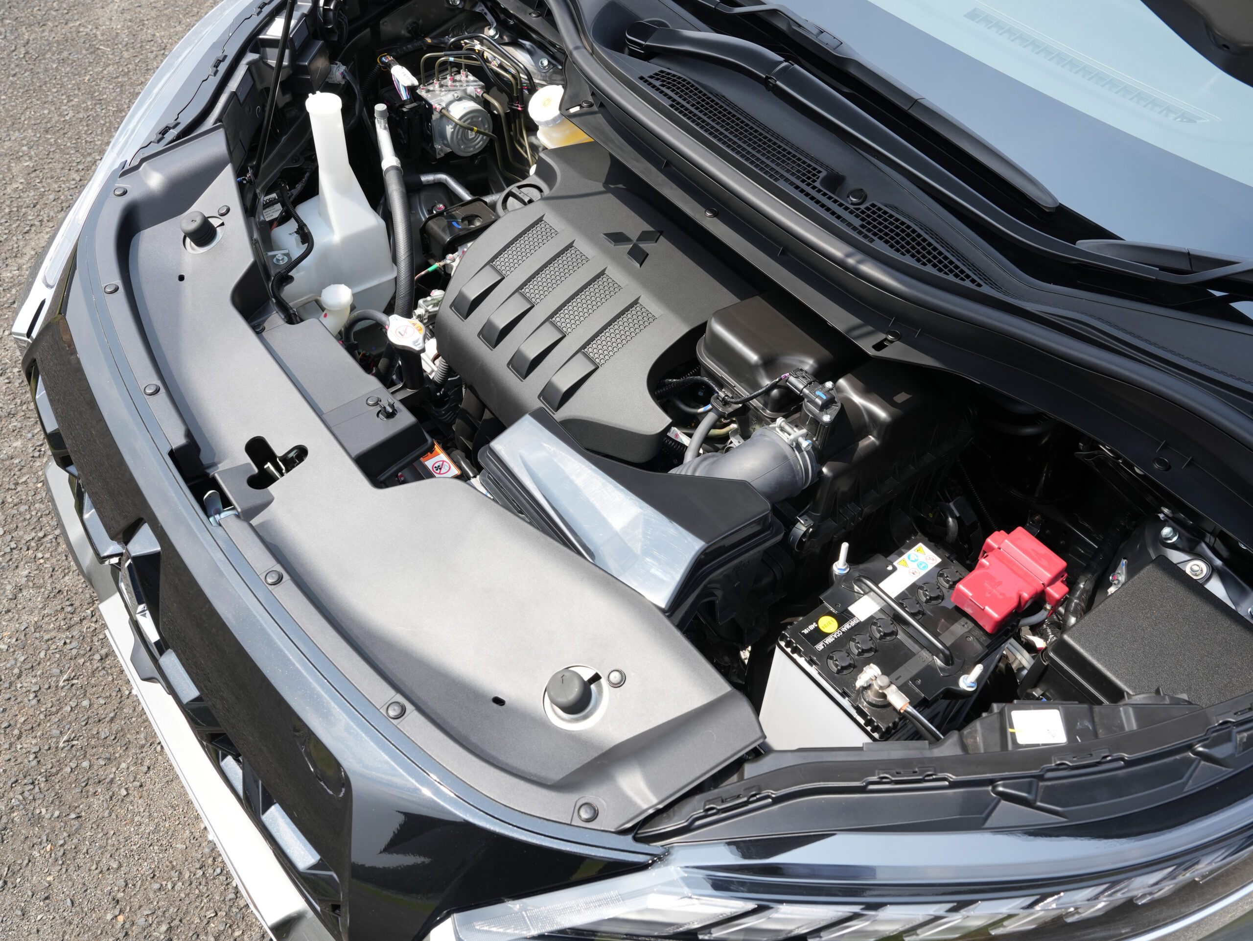 Mitsubishi New Xpander Cross CVT Eksterior - apakabar.co.id