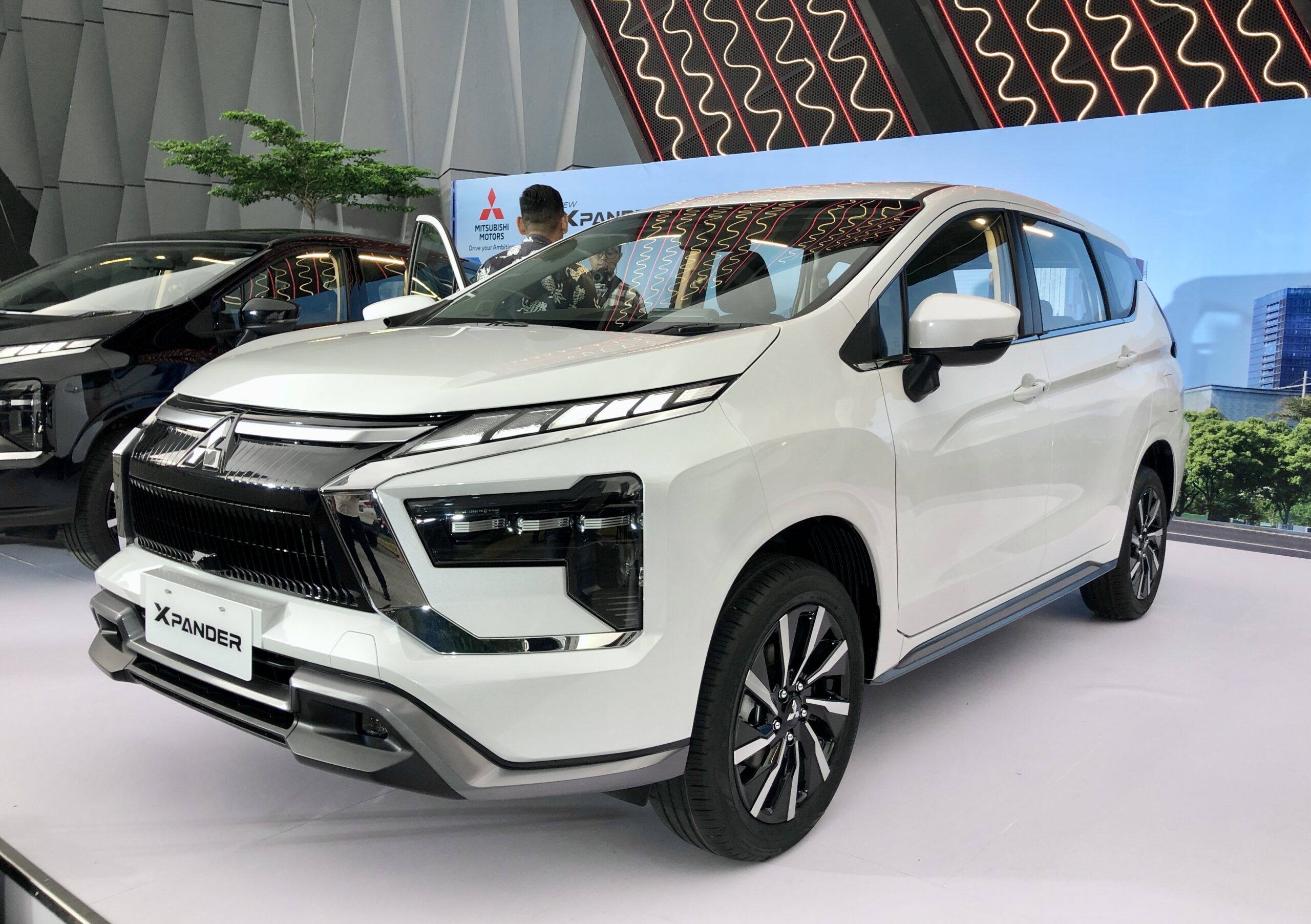 Mitsubishi New Xpander baru saja meluncur dengan berbagai pembaruan dan penyempurnaan - apakabar.co.id