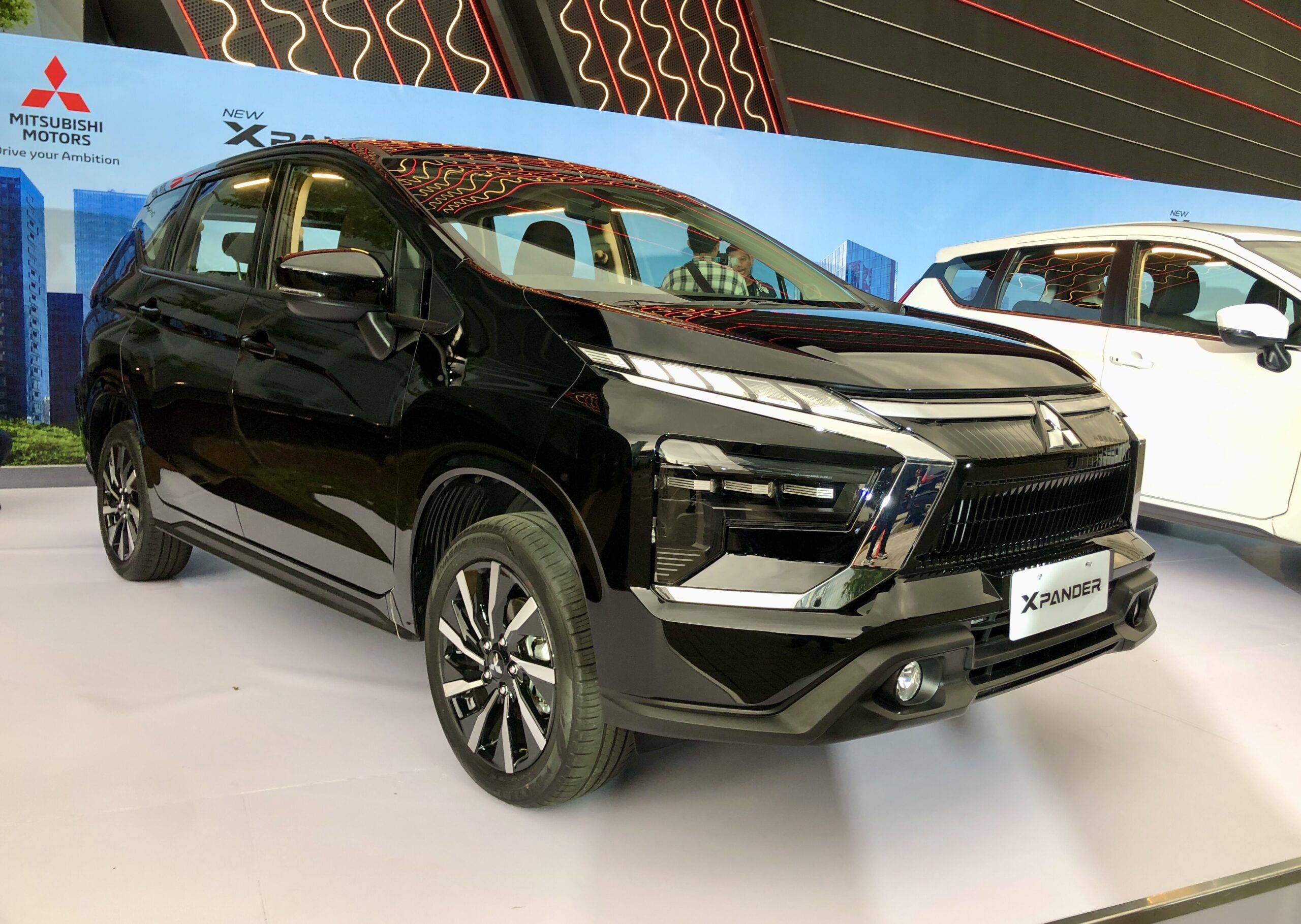 Mitsubishi New Xpander resmi meluncur dengan sejumlah pembaruan dan penyempurnaan - apakabar.co.id