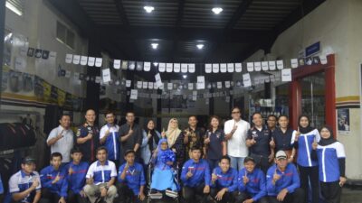 Mobil Lubricants bersama Bengkel Trijaya Ban Cibubur meresmikan jaringan terbaru Mobil Car Care pada kuartal 1 tahun 2025 - apakabar.co.id