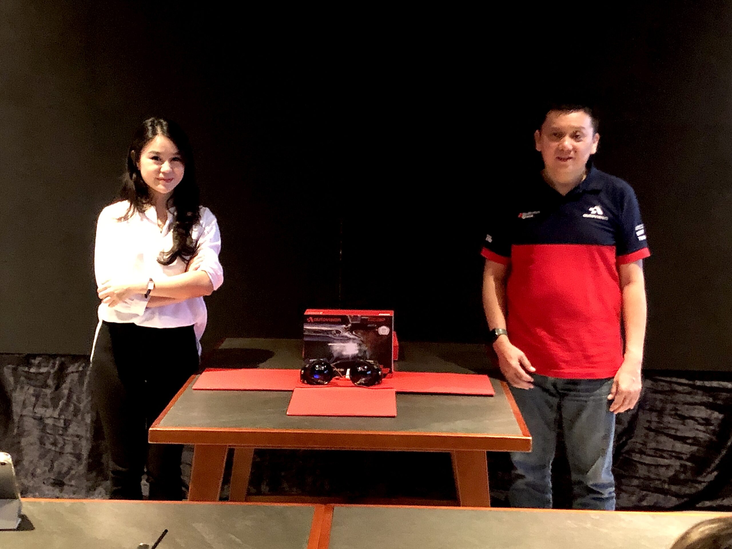 Press Conference peluncuran Autovision BiLED Projector Dakar Carbon RSi - apakabar.co.id