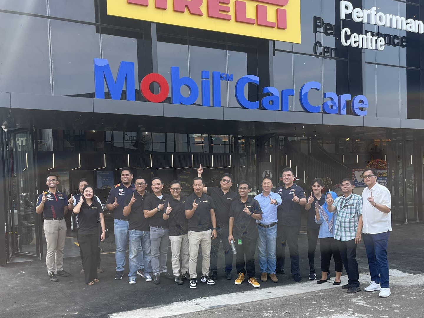Prosesi peresmian Mobil Car Care - apakabar.co.id