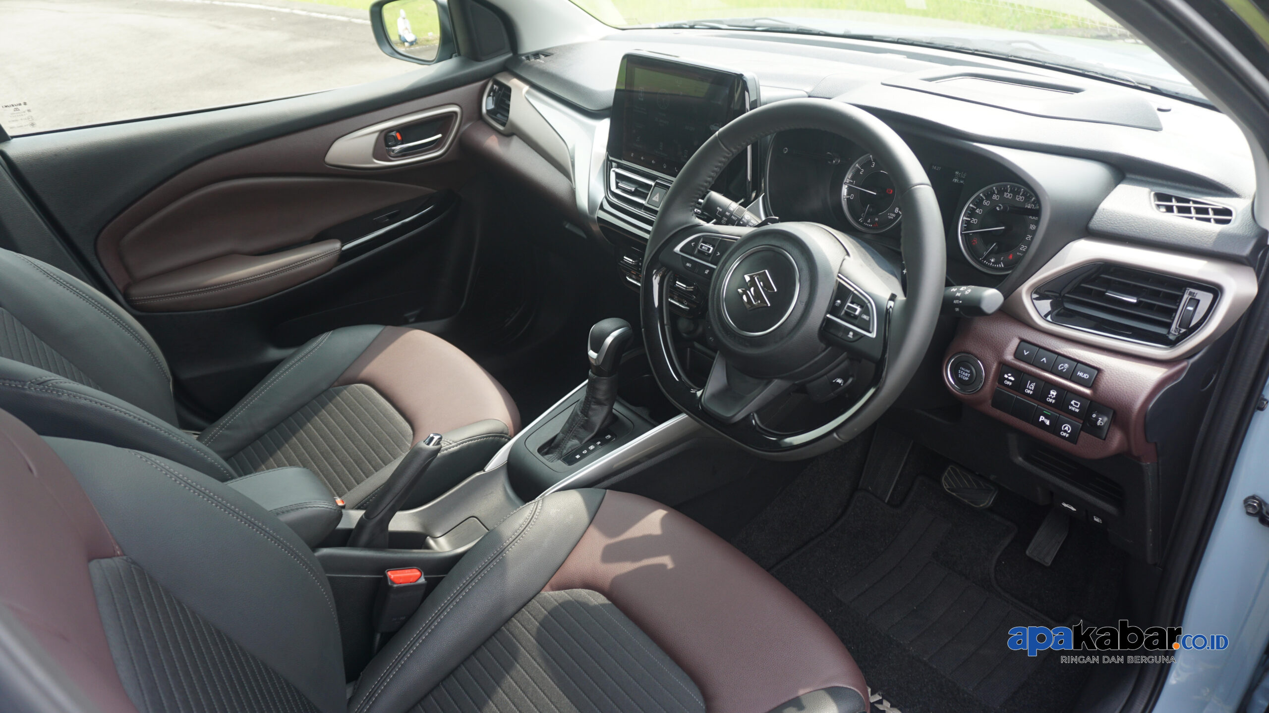 Tampilan interior bagian depan Suzuki Fronx - apakabar.co.id