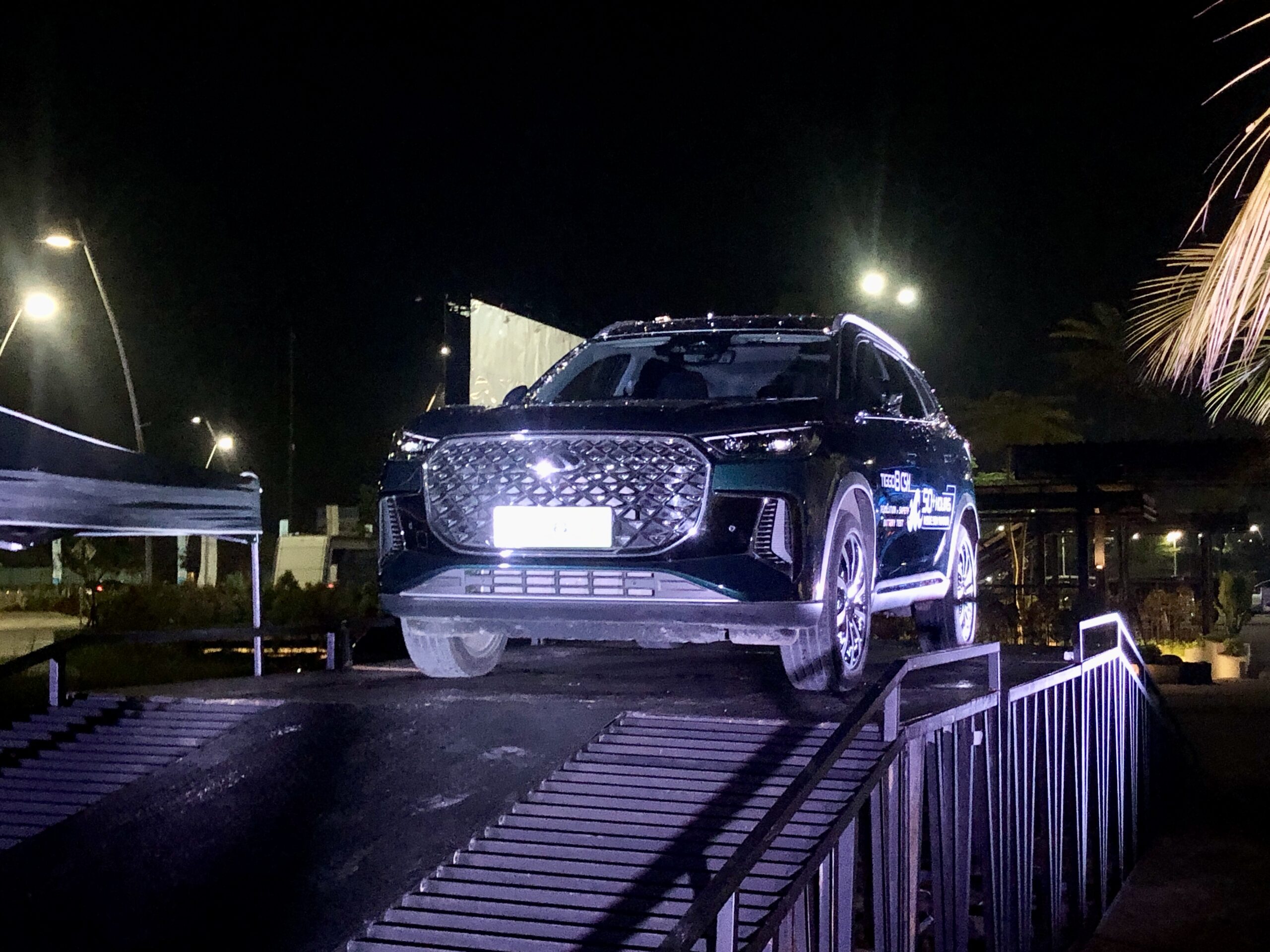 Chery Tiggo 8 CSH dapat dikendarai dengan normal usai baterainya direndam air laut selama lebih dari 53 jam - apakabar.co.id