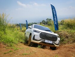 Kupas Tuntas Jaecoo J8 AWD: SUV Premium Andal Diajak Off-Road