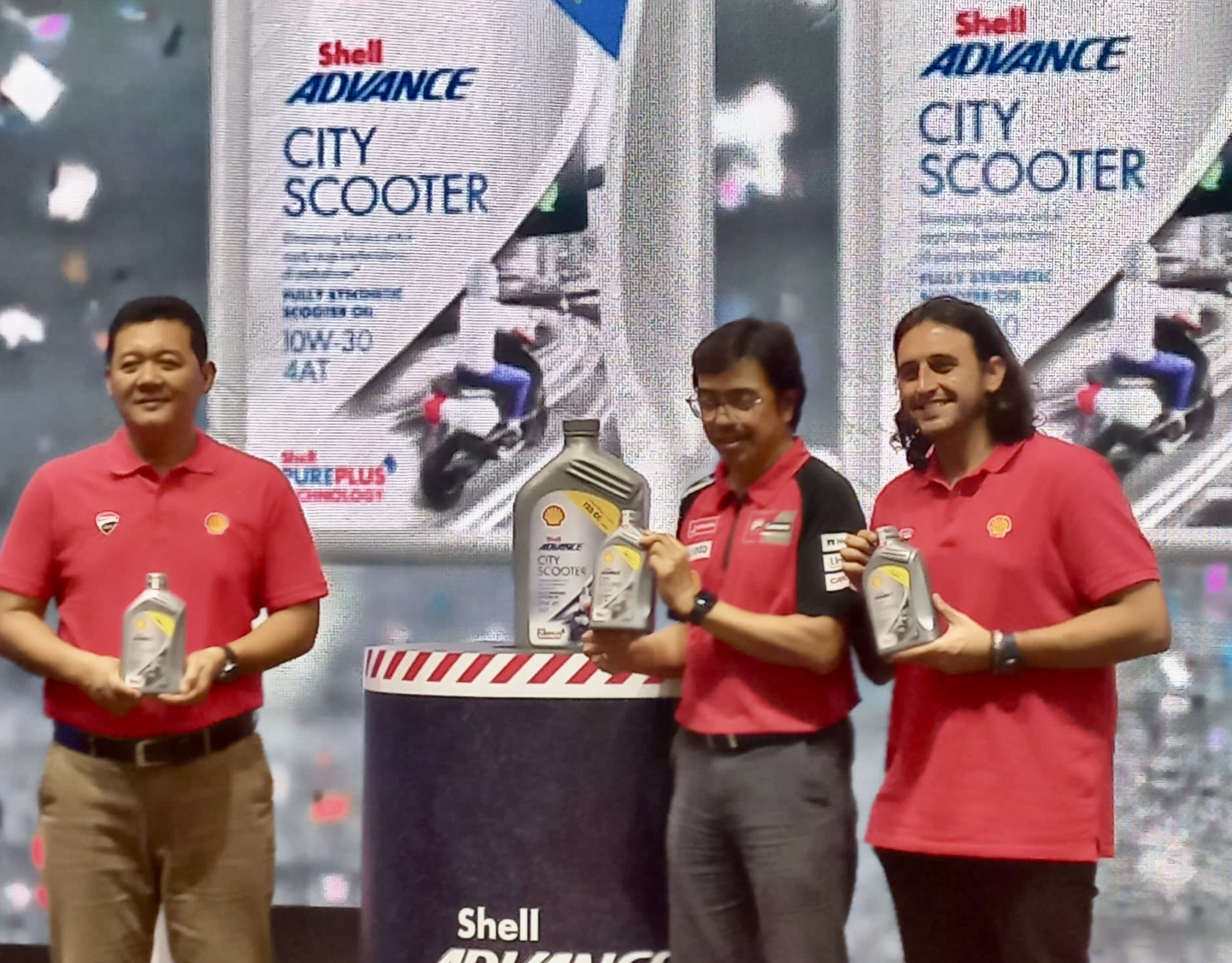 Shell Indonesia meluncurkan oli skuter matik Shell Advance City Scooter, Selasa (17:6) - apakabar.co.id