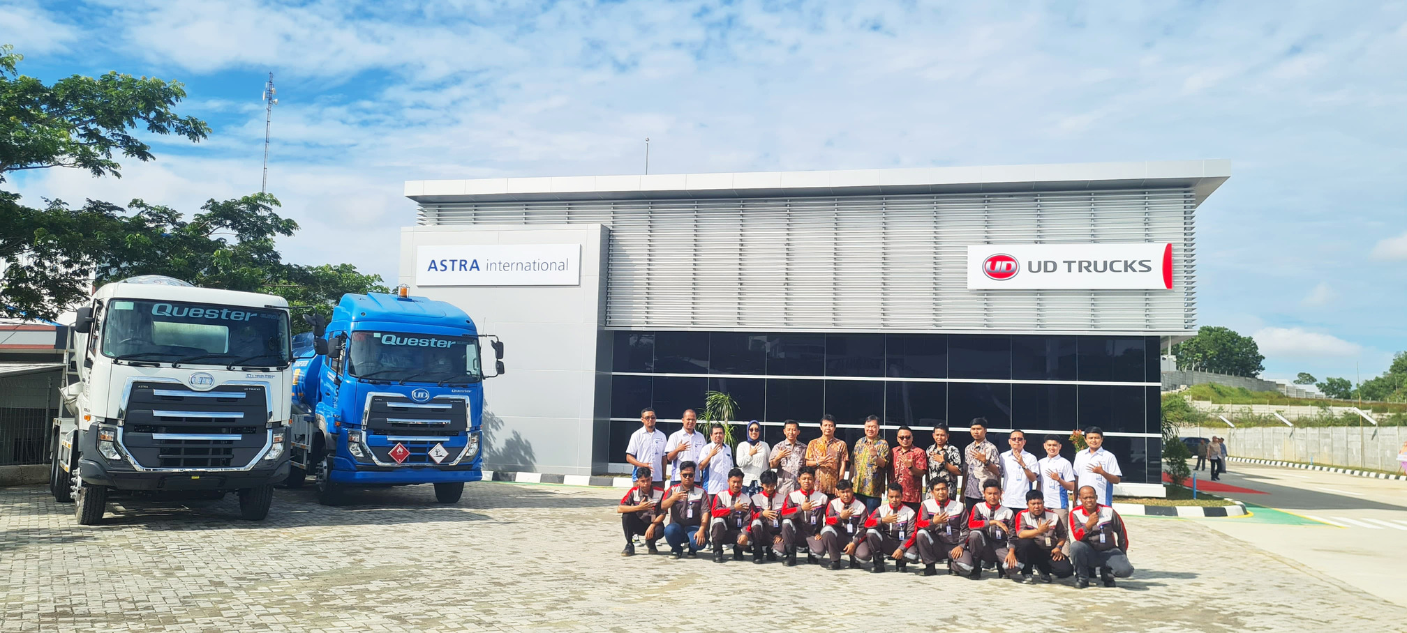 Astra UD Trucks meresmikan fasilitas baru yang lebih lengkap di Balikpapan, Kalimantan Timur - apakabar.co.id