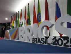 Risiko dan Peluang dari Dinamika Geopolitik Global