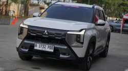 Mitsubishi Destinator menjadi model yang paling ramai ditest drive di booth Mitsubishi di GIIAS 2025. Foto: dok. apakabar.co.id/Farhan