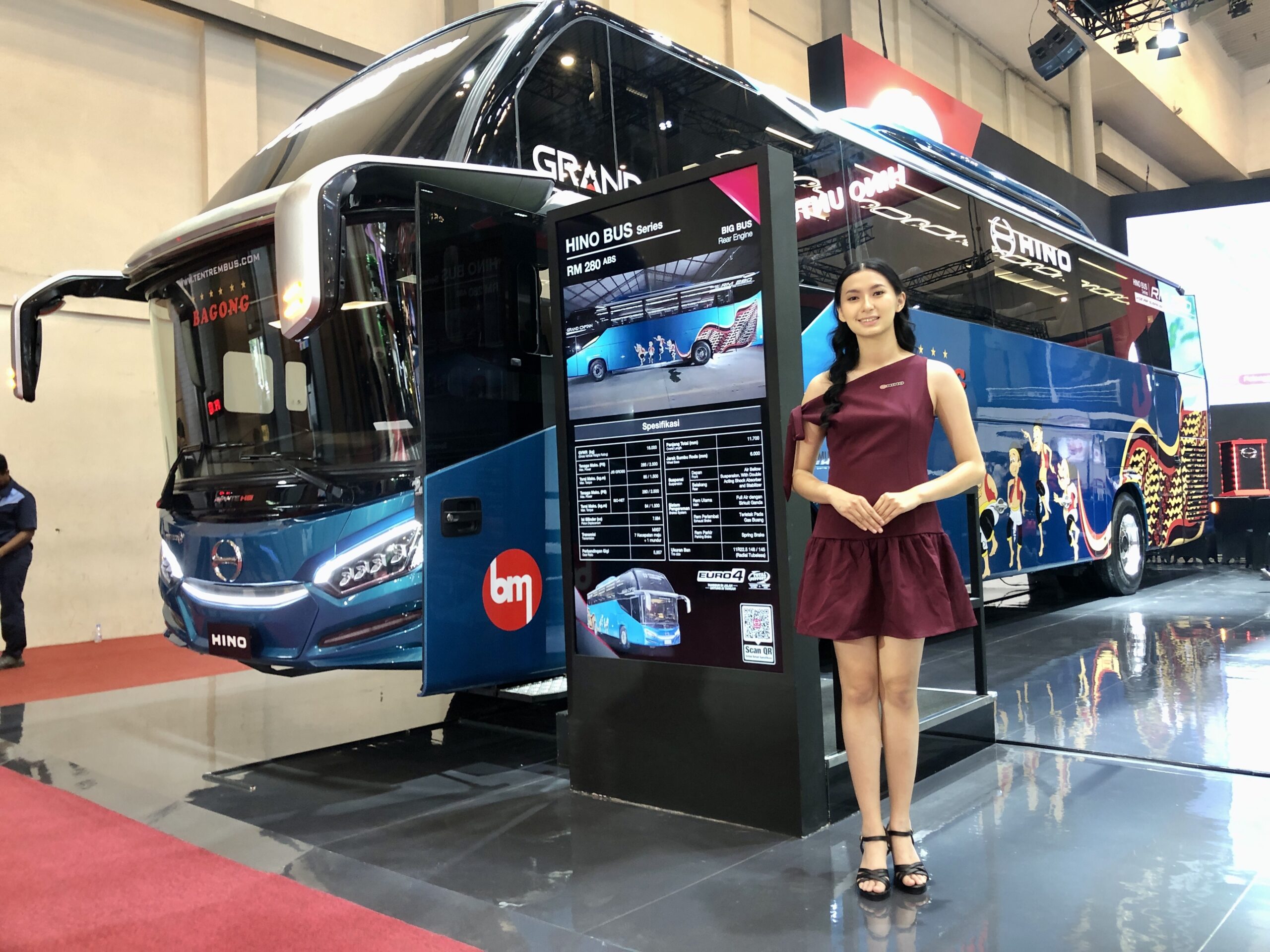 Hino tingkatkan TKDN melalui kendaraan andalannya - apakabar.co.id
