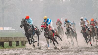 Triple Crown, Gelar Langka Menggoda di Pacuan Kuda Indonesia