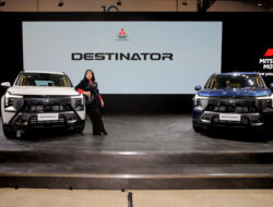 MMKSI Serahkan Mitsubishi All New Destinator ke Tangan Konsumen, Termasuk Juara Indonesian Idol