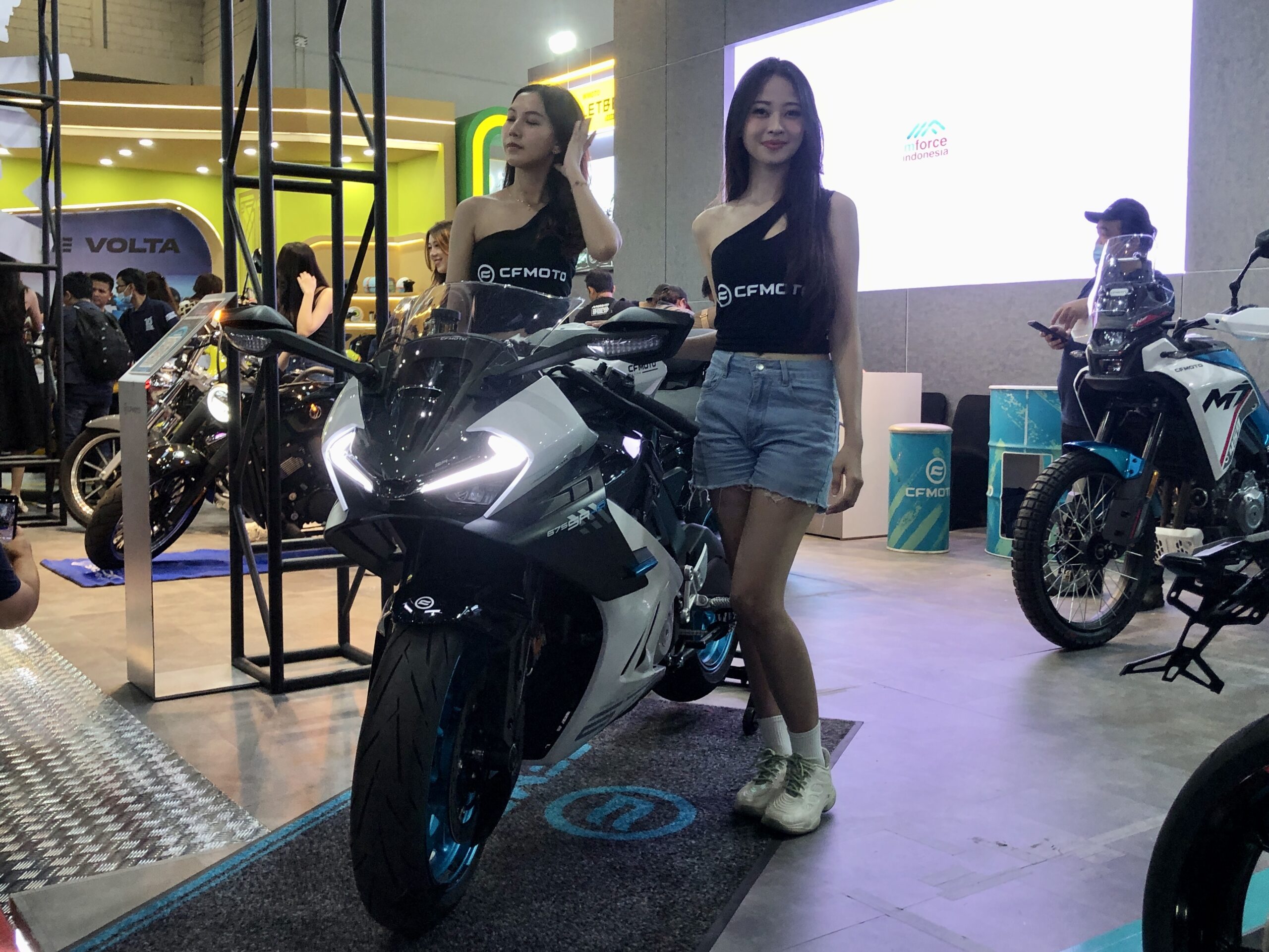 Mforce Indonesia luncurkan sportbike CFMoto 675 SR-R di Jakarta Fair 2025 - apakabar.co.id