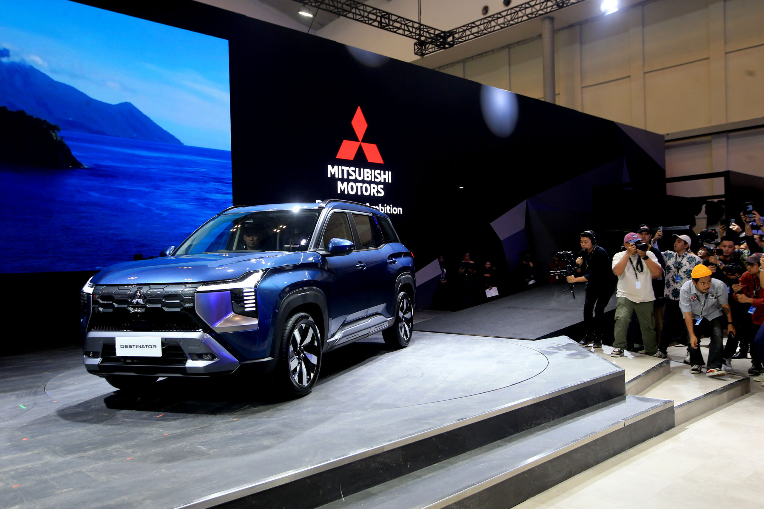 Mitsubishi All New Destinator dibanderol dengan harga mulai dari Rp385 juta - apakabar.co.id