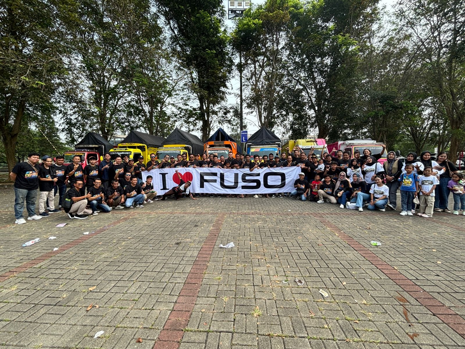 Ratusan Canter Mania kunjungi Mitsubishi Fuso di GIIAS 2025 - apakabar.co.id