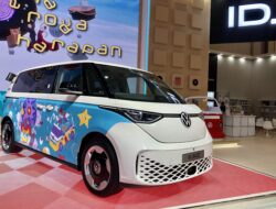 Cerita di Balik Lukisan pada Volkswagen ID. BUZZ yang Mejeng di GIIAS 2025
