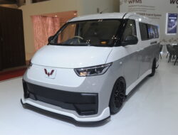Wuling Kolaborasi dengan NMAA Tampilkan Mitra EV ‘VIP Concept’ di GIIAS 2025