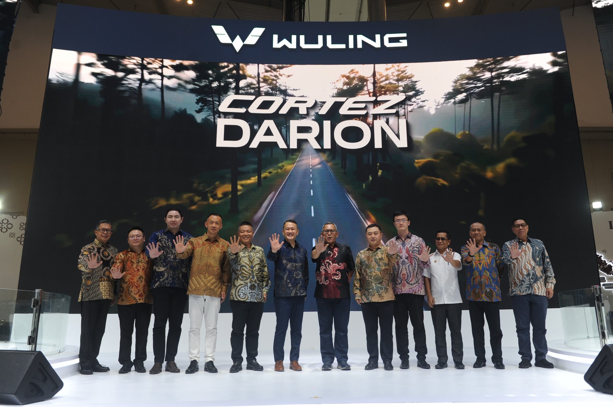 Wuling Cortez Darion Tampil Pertama Kali Di Indonesia Secara Global Dalam Pameran GIIAS 2025 - apakabar.co.id