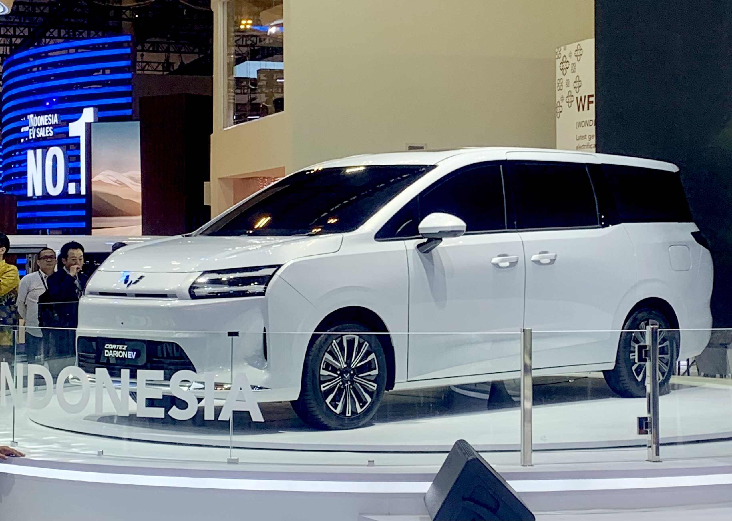 Wuling Cortez Darion tampil pertama kali di Indonesia dalam ajang GIIAS 2025 - apakabar.co.id