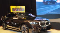 BMW Jadi Sustainable Mobility Partner Maybank Marathon 2025 - apakabar.co.id