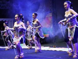 Tapin Art Suguhkan Khazanah Budaya Lewat Parade Tari Kalimantan