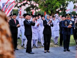 Upacara Penurunan Bendera HUT RI ke 80 Pemkot Solo Diwarnai Flashmob