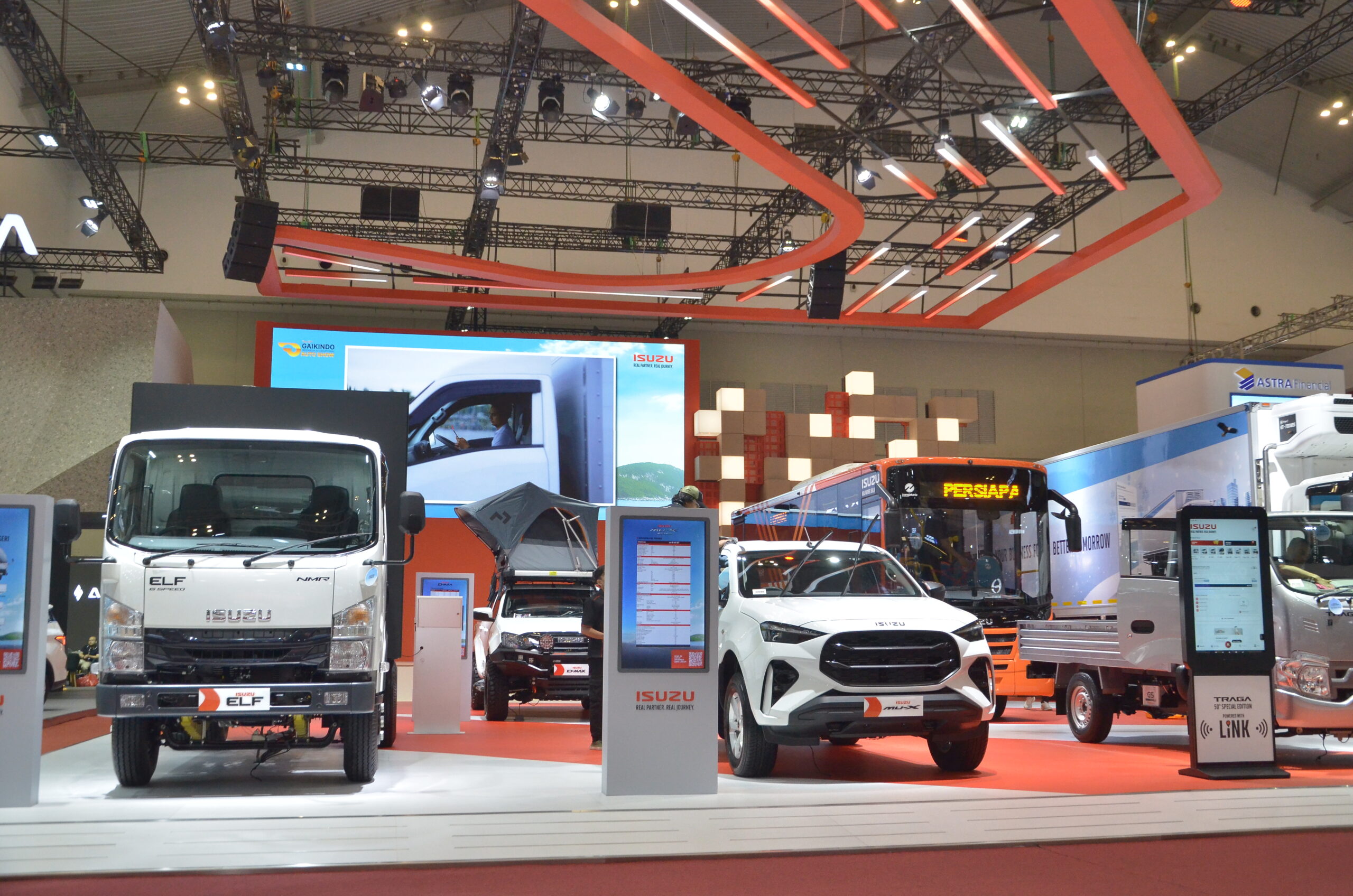Isuzu meraih 969 SPK di GIIAS 2025 - apakabar.co.id