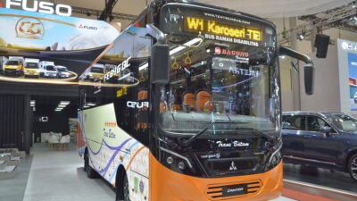 Mitsubishi Fuso menggelar Karoseri Award 2025, Dorong Standarisasi Industri Karoseri Nasional - apakabar.co.id