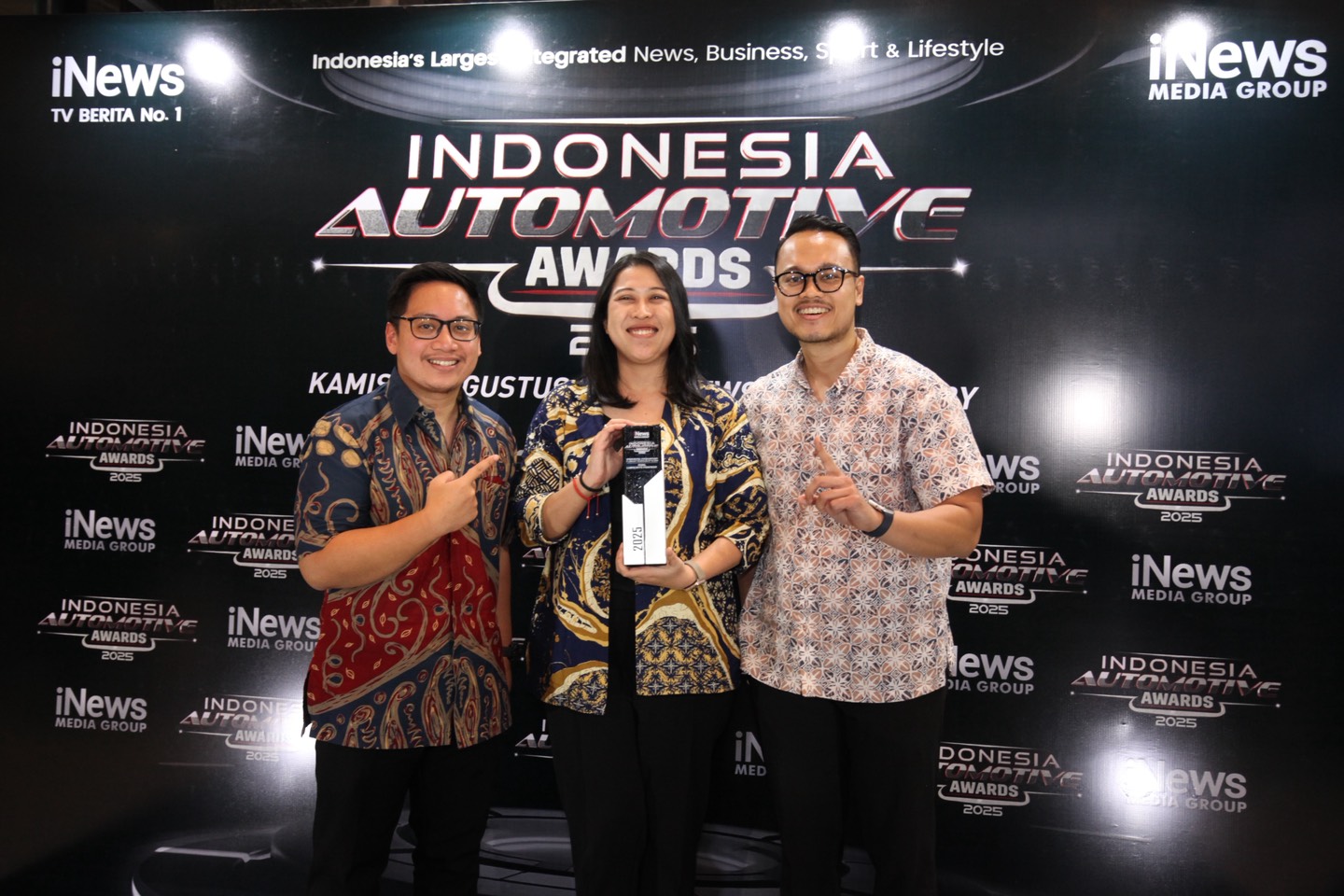 Mobil Lubricants Raih Penghargaan Indonesia Automotive Awards 2025 dari Inews - apakabar.co.id