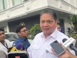Usai Reshuffle IHSG Jeblok, Menko Airlangga: Hanya Sementara