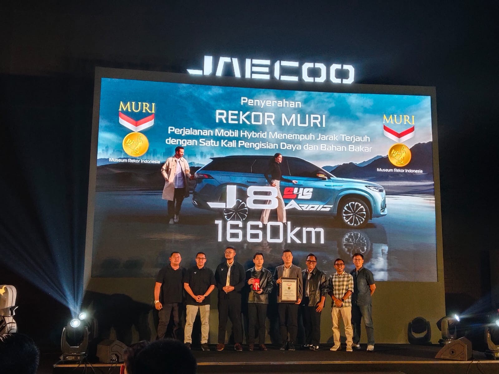 Jaecoo J8 SHS ARDIS meraih relor MURI dengan jarak tempuh terpanjang 1.660 km - apakabar.co.id